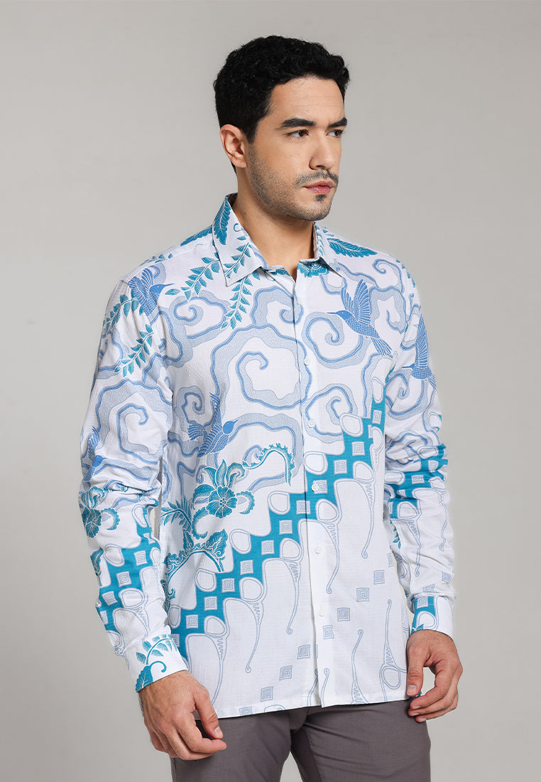 MOC - Kemeja Batik Pria Lengan Panjang Laksamana - White