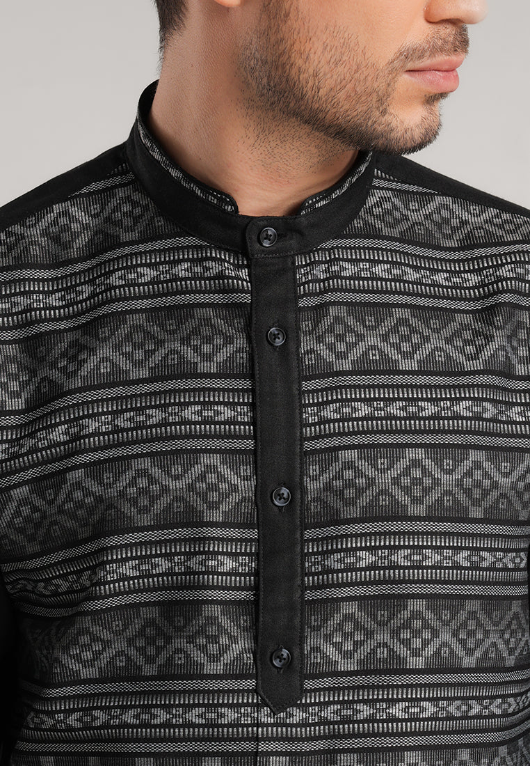 MOC Kemeja Koko Lengan Panjang Pria Azmil - Black