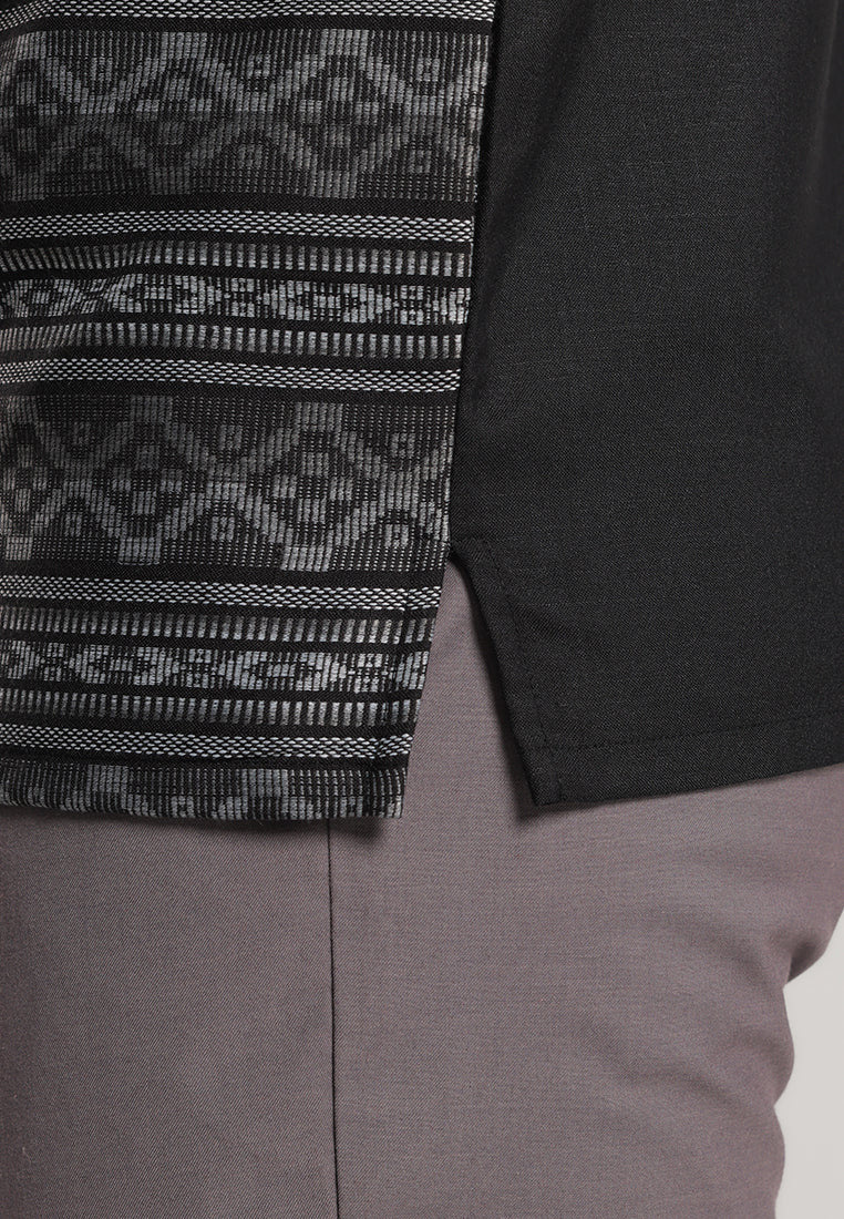 MOC Kemeja Koko Lengan Panjang Pria Azmil - Black