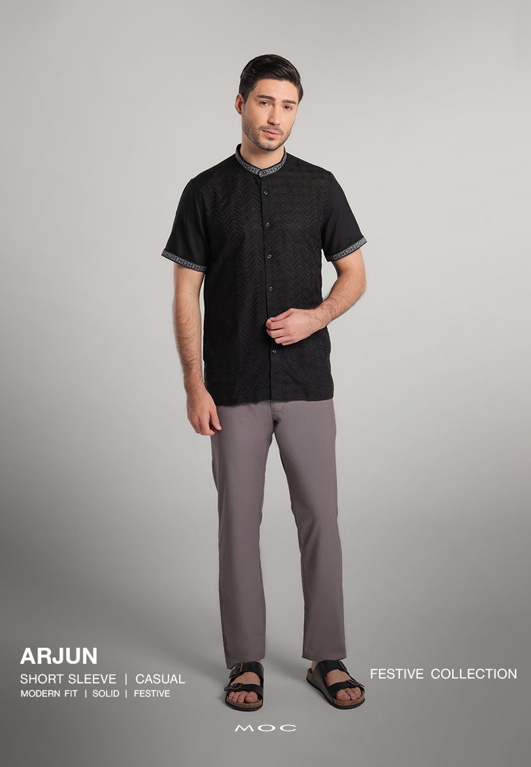 MOC Kemeja Koko Lengan Pendek Pria Arjun - Black