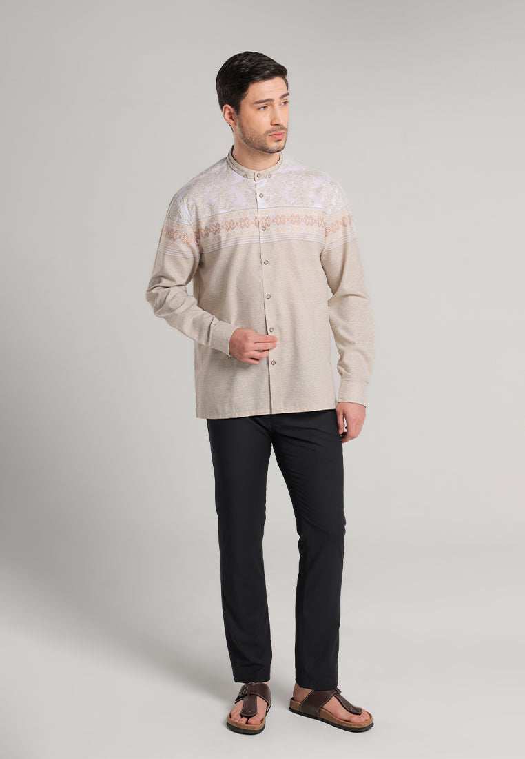 MOC Kemeja Koko Lengan Panjang Pria Rasil - Khaki