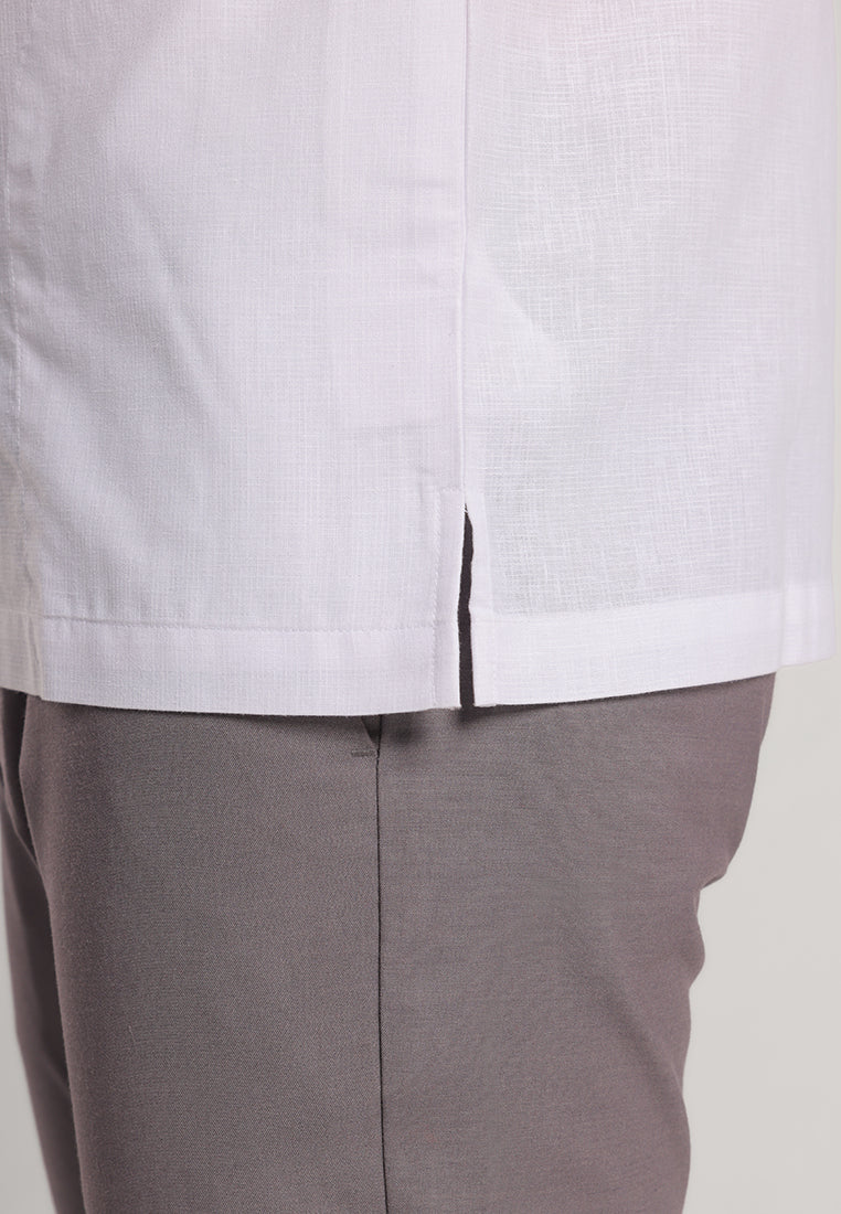 MOC Kemeja Koko Lengan Pendek Pria Majid - White