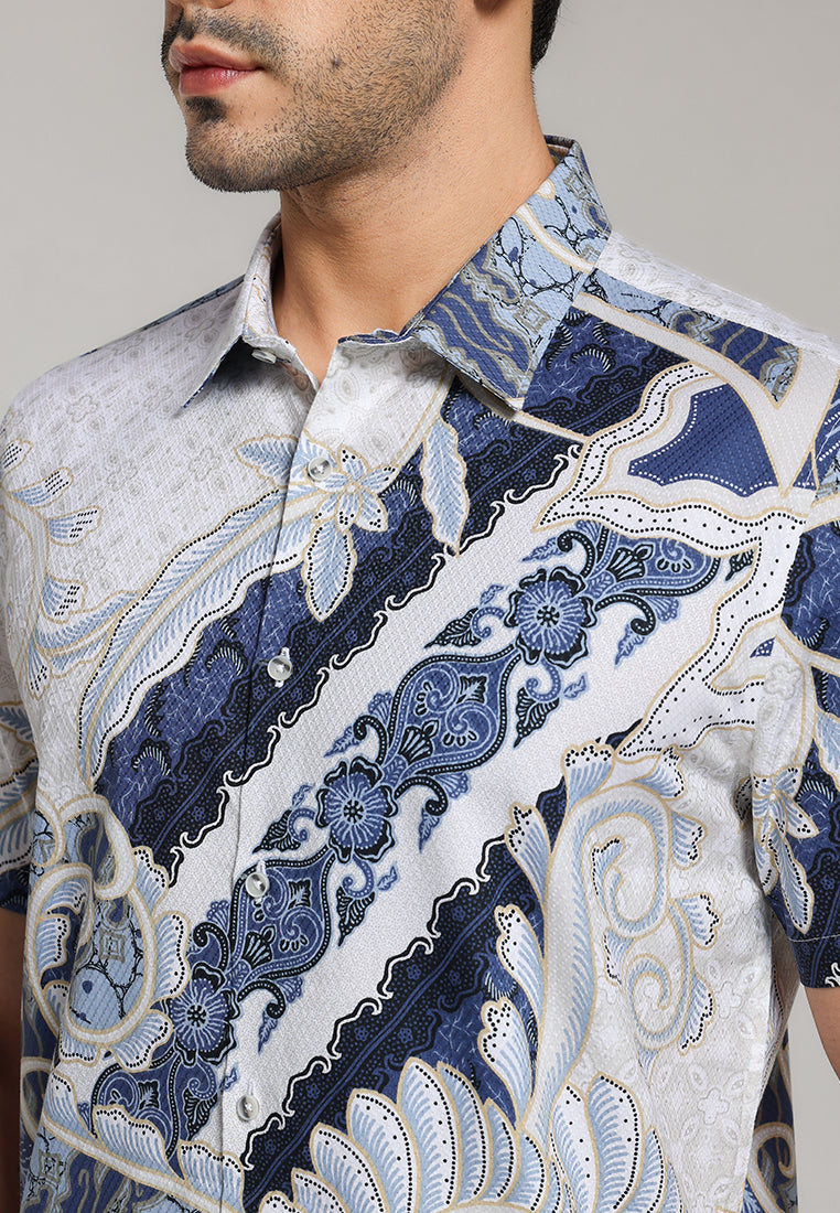 MOC - Kemeja Batik Pria Lengan Pendek Bagawana - White