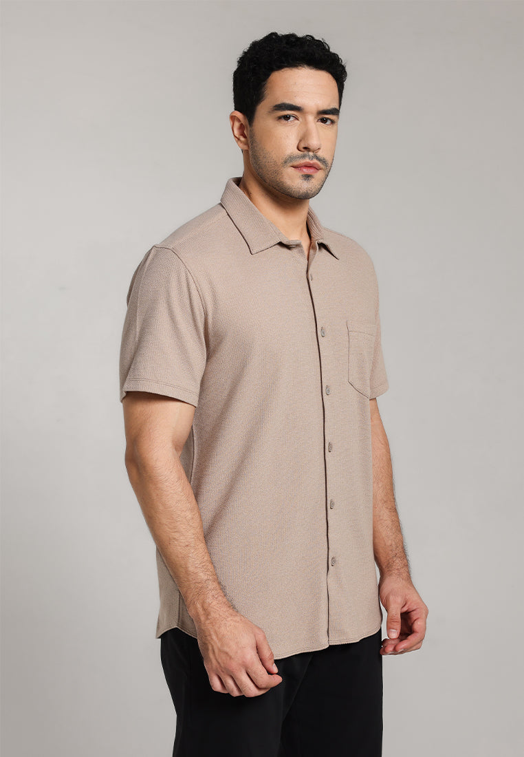 MOC - Kemeja Lengan Pendek Pria Carver - Light Brown