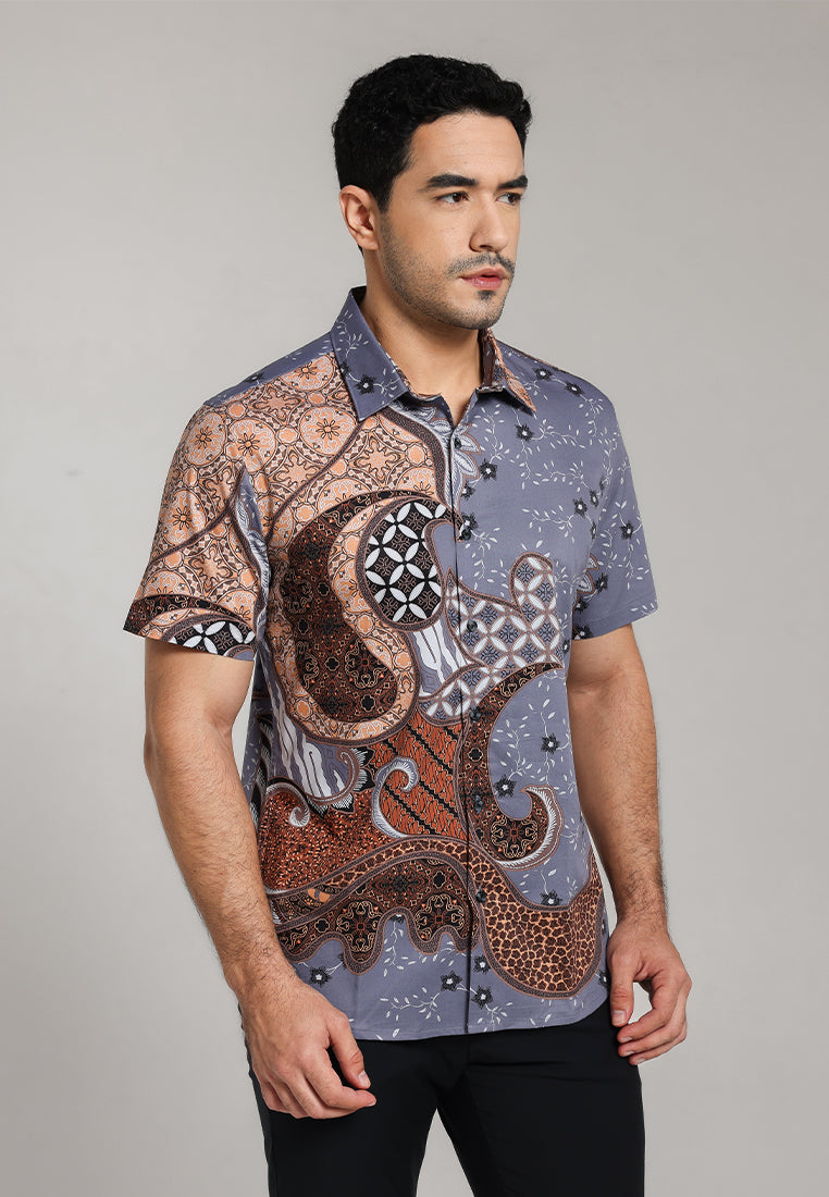 MOC - Kemeja Batik Pria Lengan Pendek Gandabayu - Brown