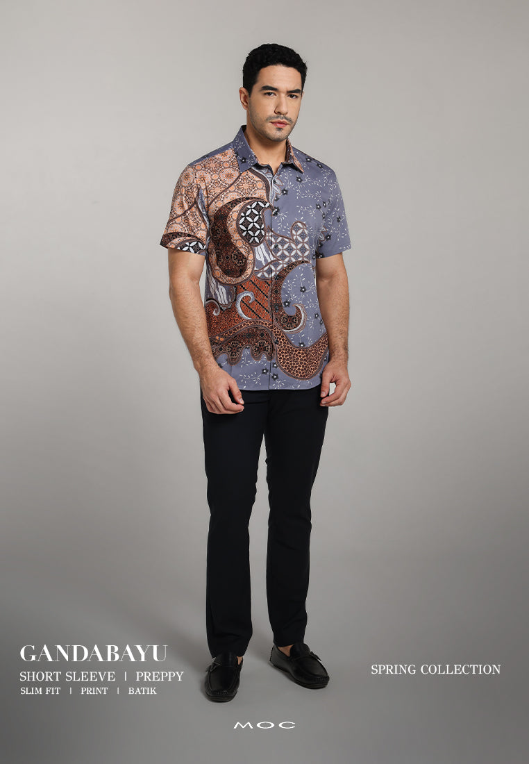 MOC - Kemeja Batik Pria Lengan Pendek Gandabayu - Brown