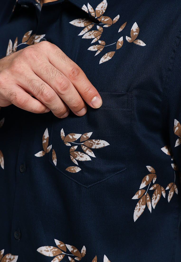 MOC - Kemeja Motif Lengan Pendek Pria Drain - Dark Blue