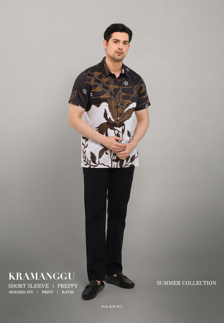 MOC - Kemeja Batik Pria Lengan Pendek Kramanggu - Black