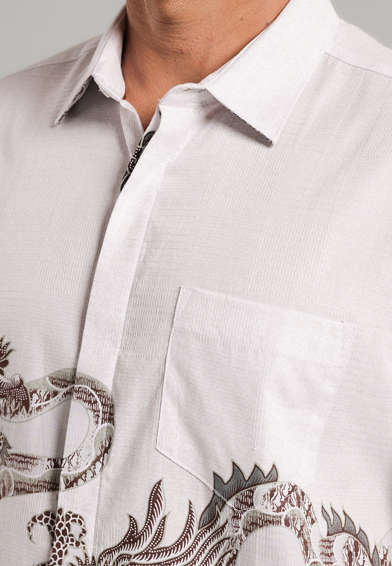 MOC Kemeja Batik Pria Lengan Panjang Aravvan - White
