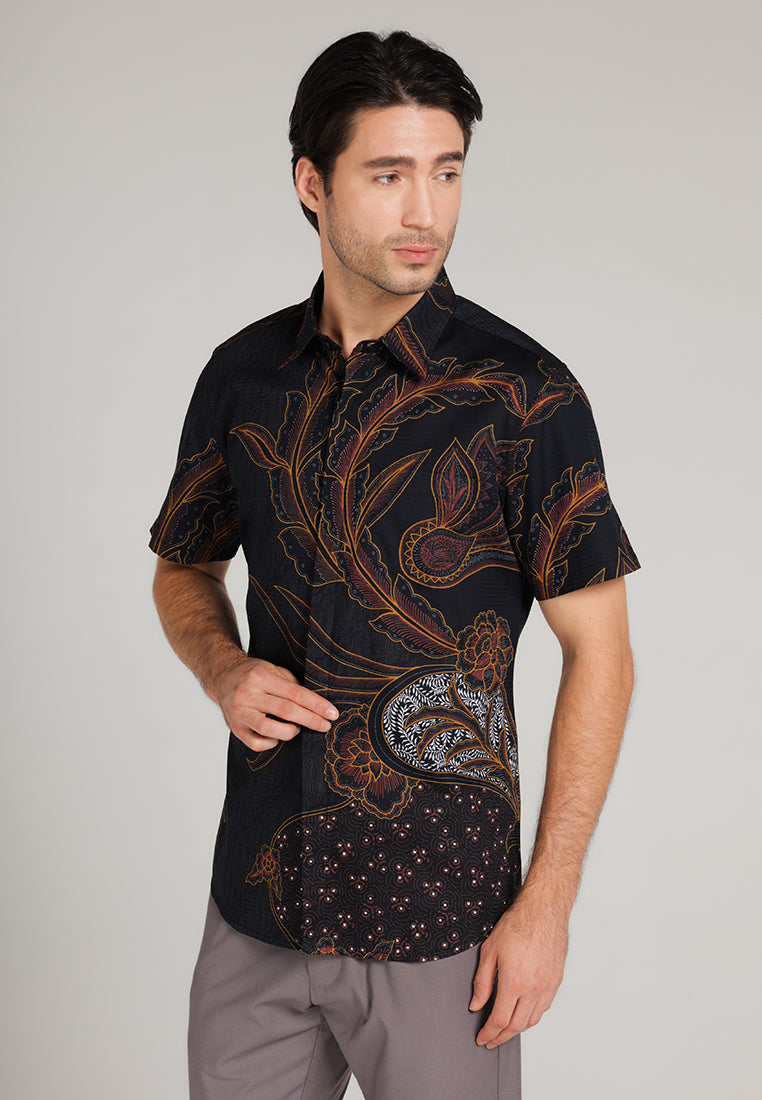 MOC Kemeja Batik Lengan Pendek Pria Baguswara- Black