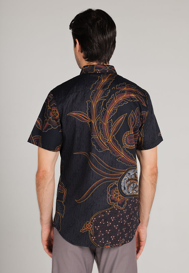 MOC Kemeja Batik Lengan Pendek Pria Baguswara- Black