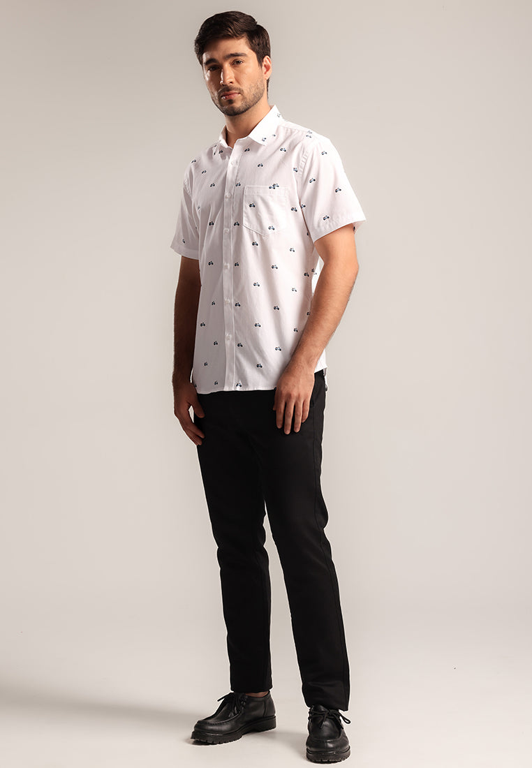 MOC - Kemeja Motif Pria Lengan Pendek Nirved - White