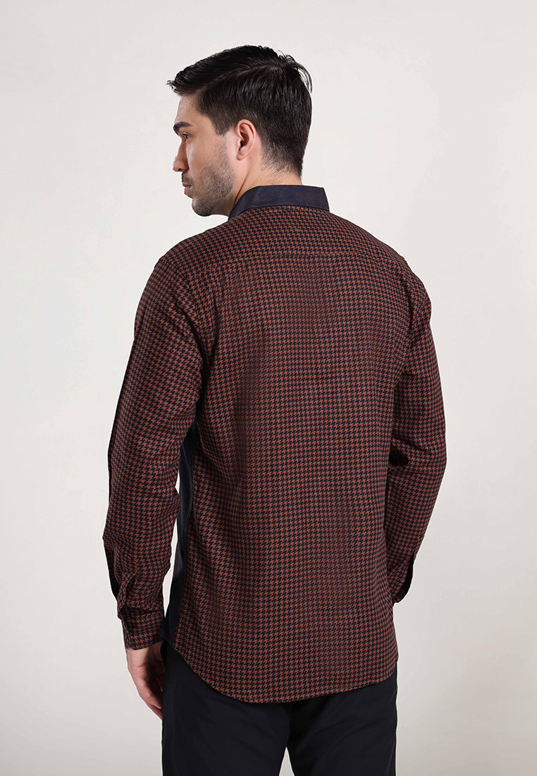 MOC Kemeja Motif Lengan Panjang Pria HONDU - Brown