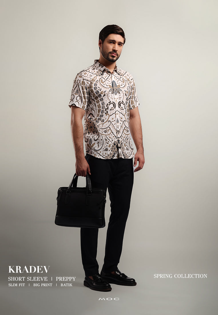 MOC Kemeja Batik Lengan Pendek Pria KRADEV - WHITE
