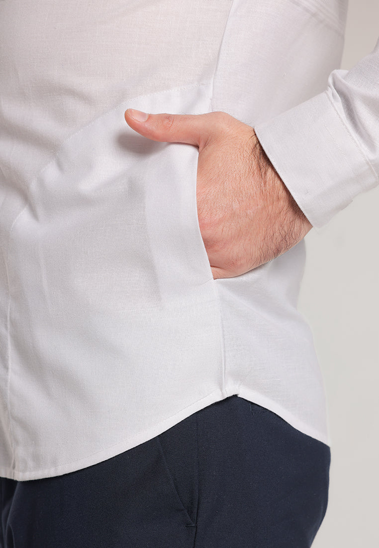 MOC Kemeja Koko Lengan Panjang Pria LUVANZA - WHITE