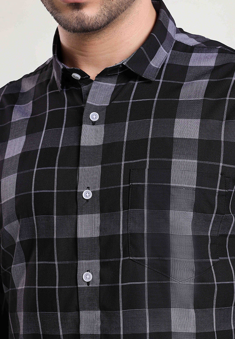 MOC Kemeja Lengan Panjang Pria CAMPBL-BLACK