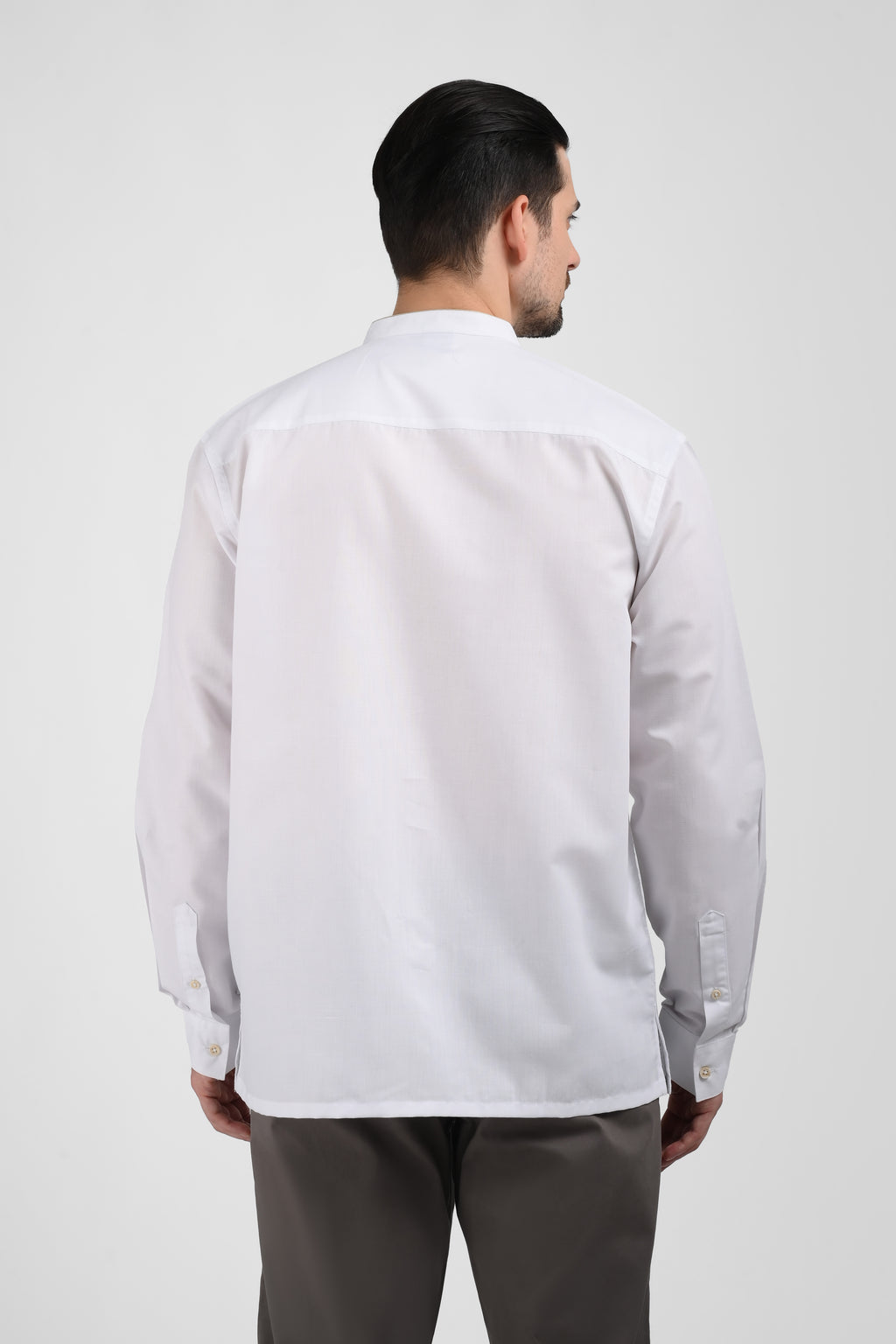 MOC Kemeja Koko Lengan Panjang Pria STANNIS-WHITE