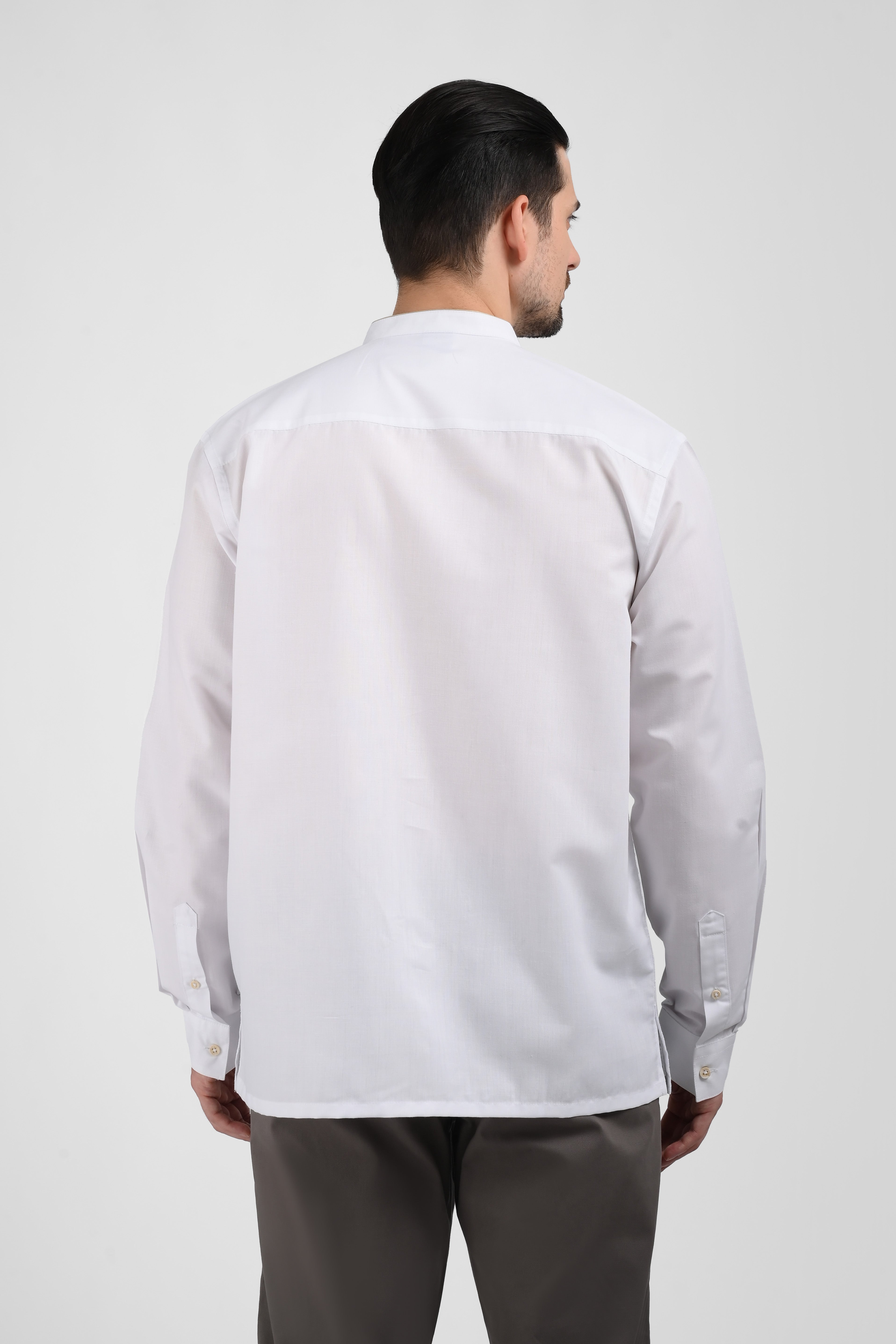 MOC Kemeja Koko Lengan Panjang Pria STANNIS-WHITE