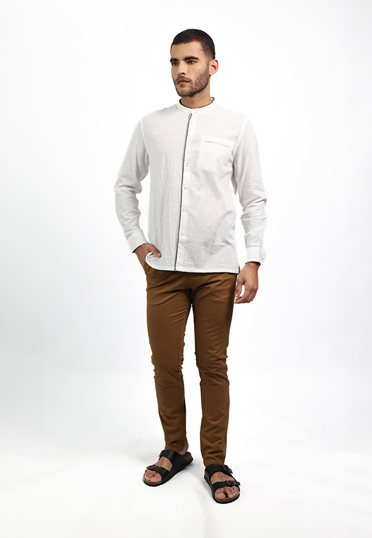 MOC Kemeja Koko Lengan Panjang Pria BUDIMAN - WHITE