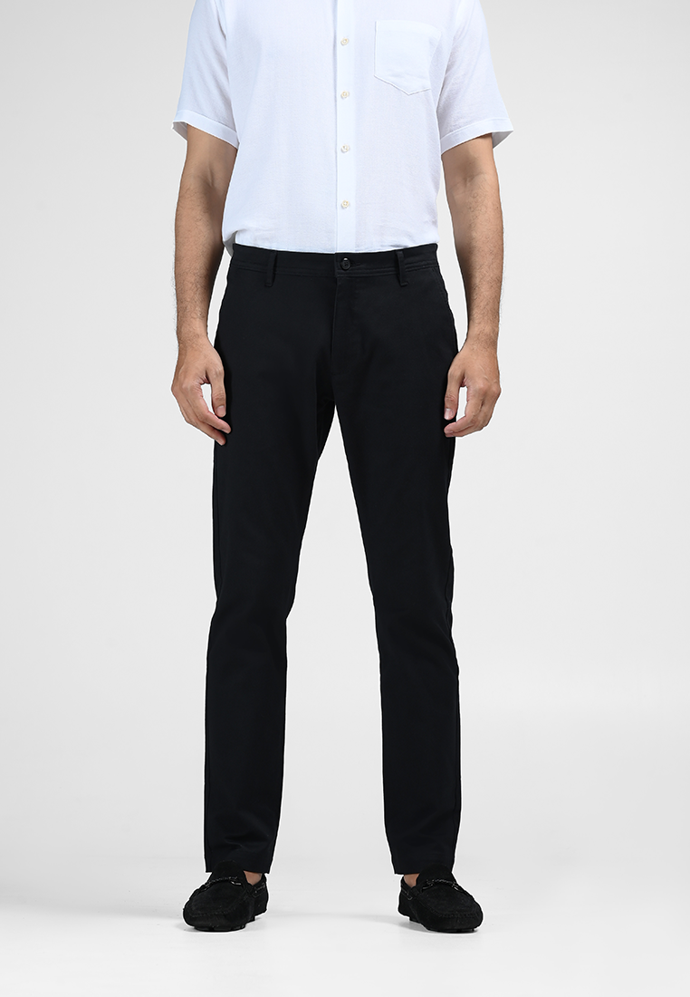 MOC Celana Panjang Pria Slim Fit FORWARD-BLACK