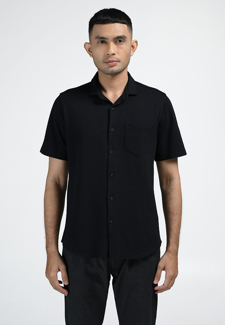 MOC Kemeja Lengan Pendek Pria BASLOW-BLACK