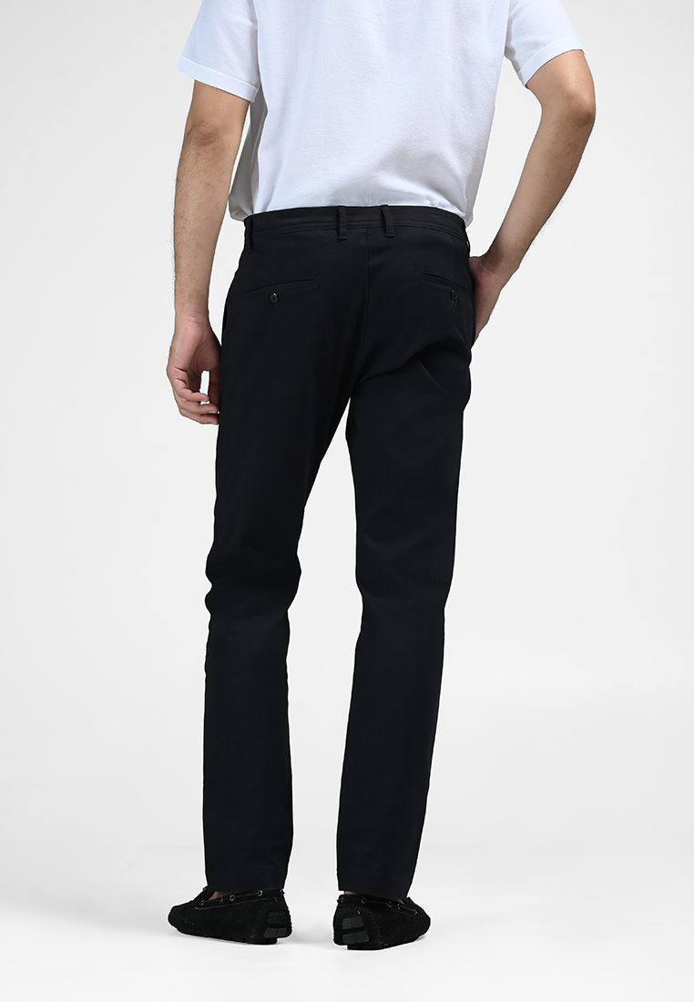 MOC Celana Panjang Pria Slim Fit FORWARD-BLACK