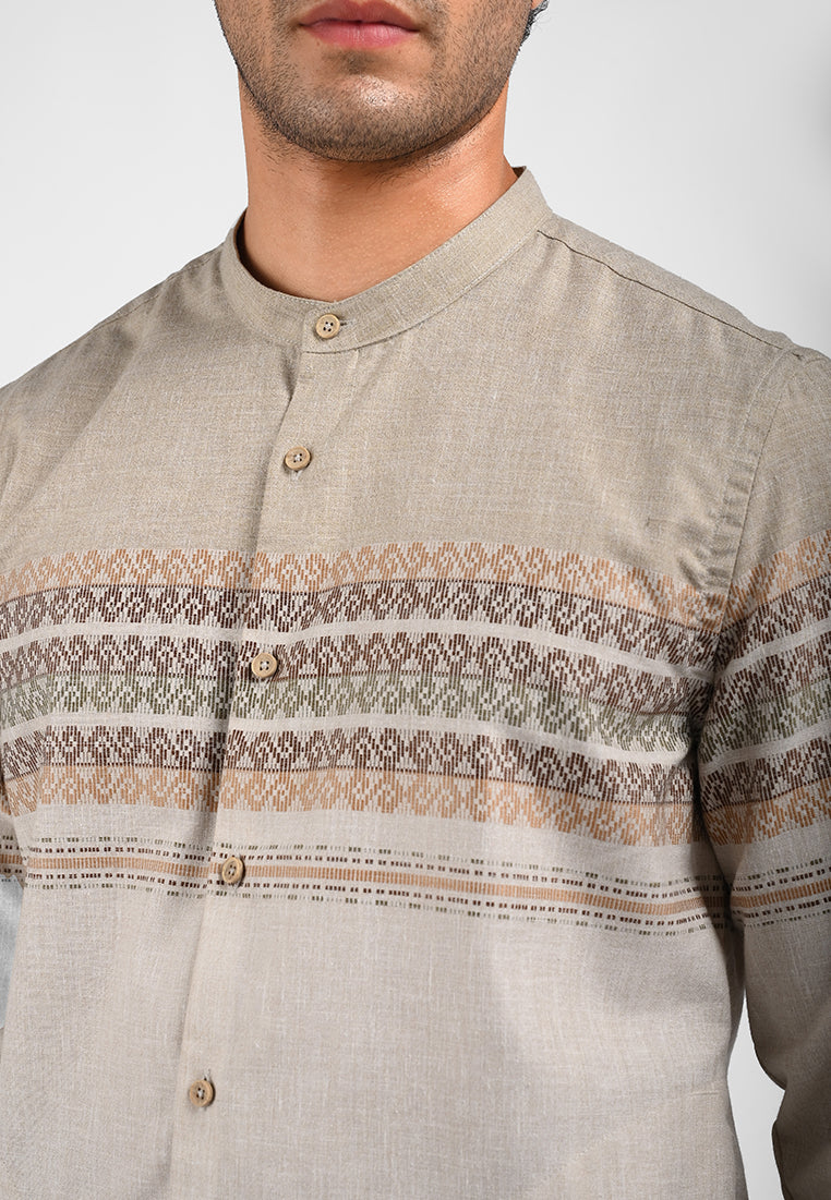 MOC Kemeja Koko Lengan Panjang Pria MUNK-KHAKI