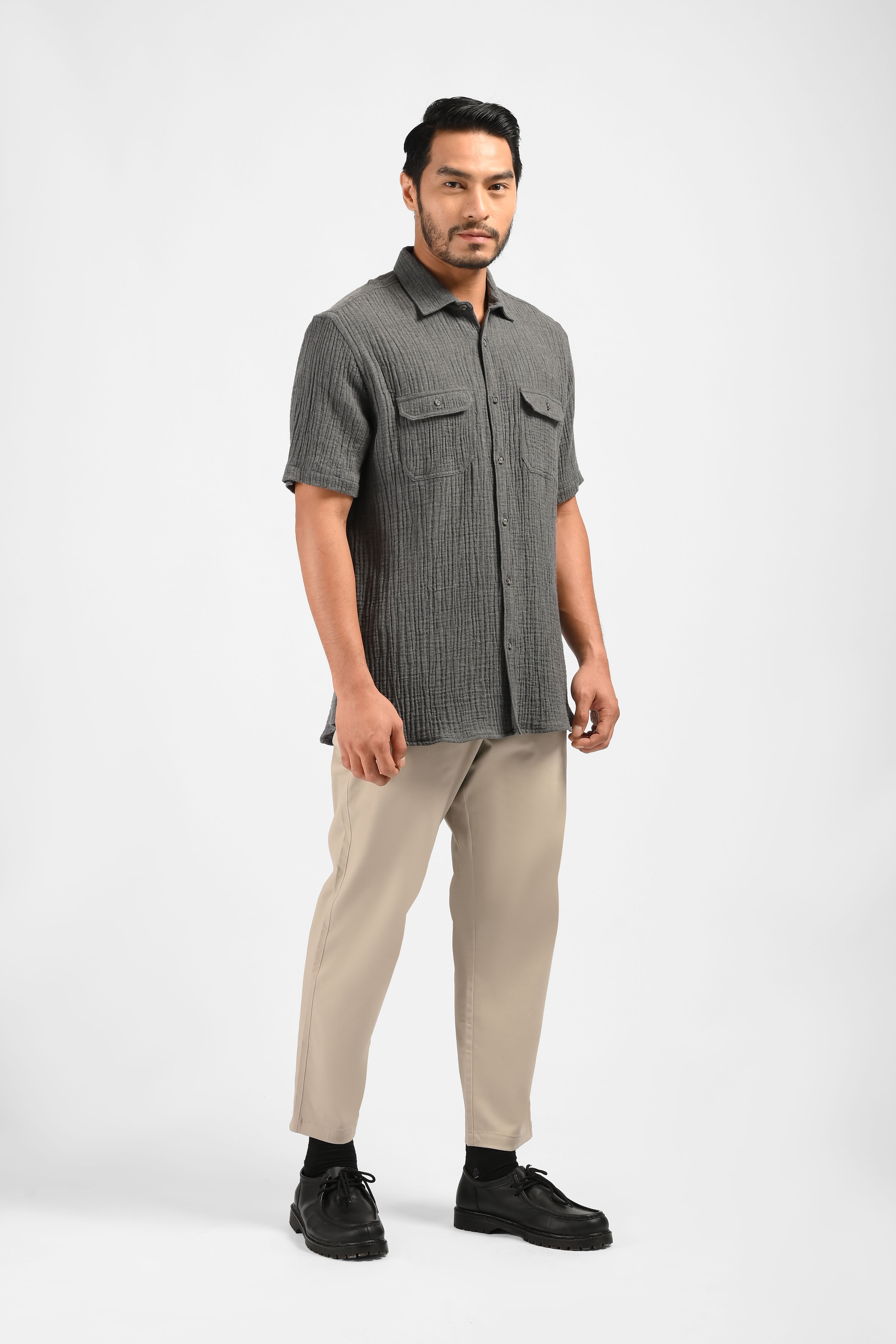 MOC Kemeja Lengan Pendek Pria NEGEV-DARK GREY