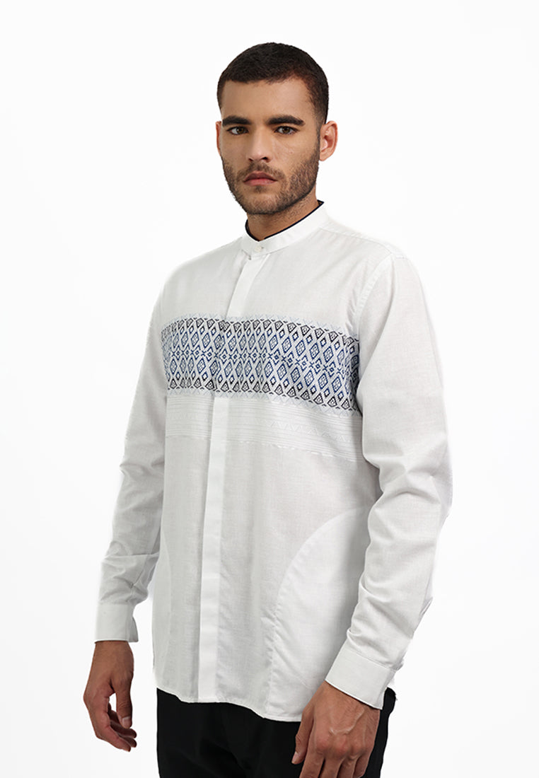 MOC Kemeja Koko Lengan Panjang Pria LUVANZA - WHITE