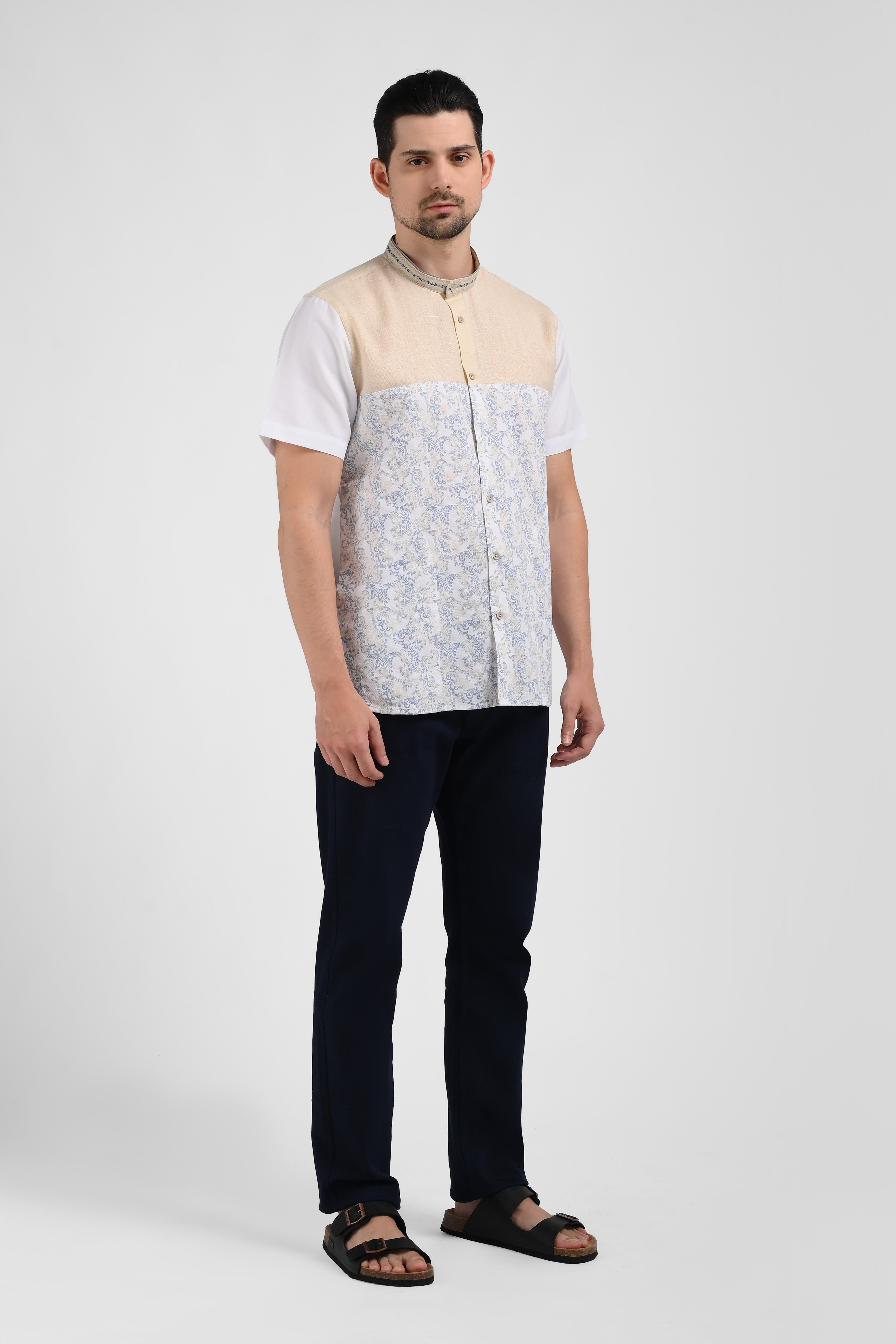 MOC Kemeja Koko Lengan Pendek Pria RAKHARO-WHITE