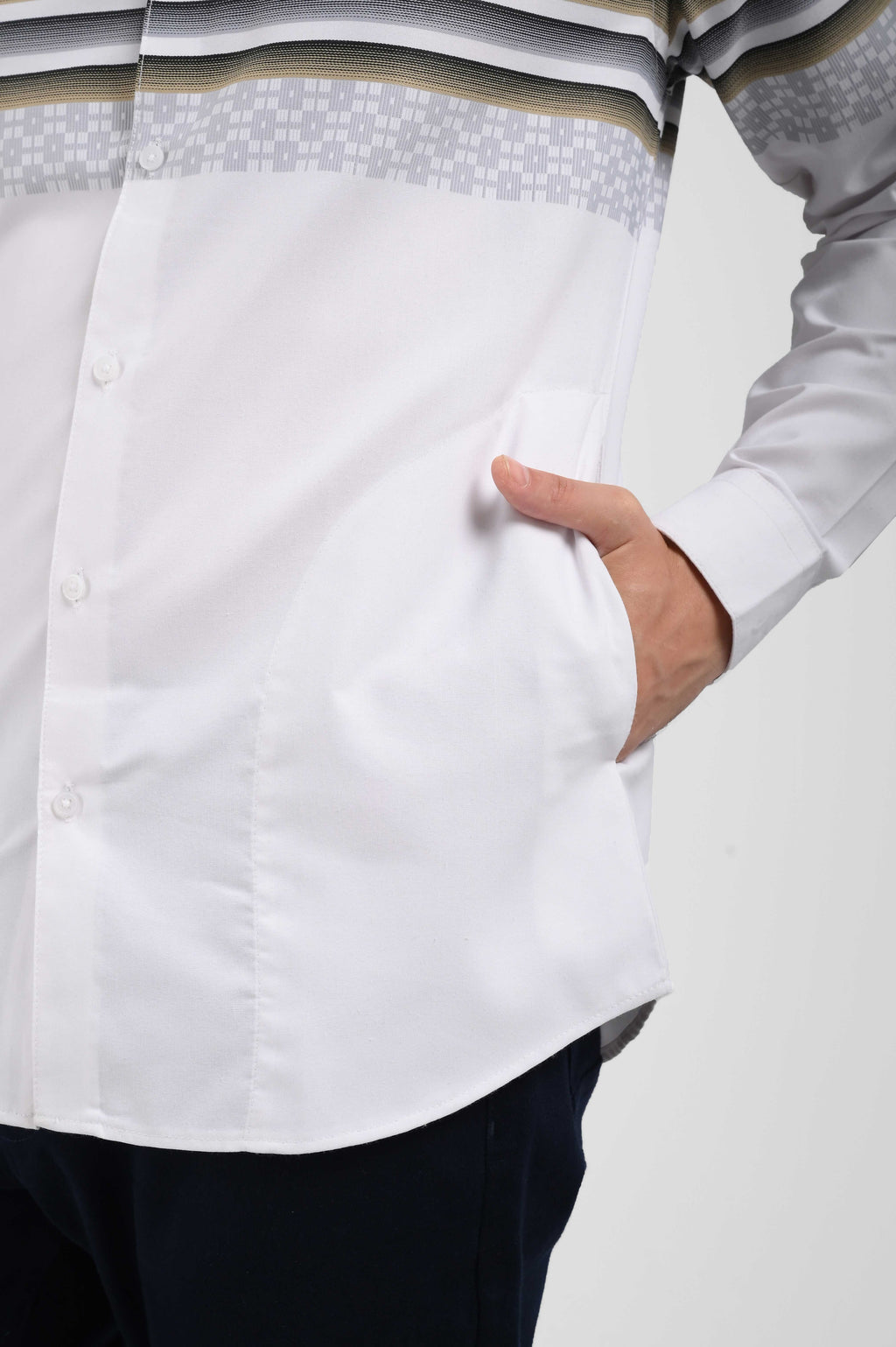 MOC Kemeja Koko Lengan Panjang Pria TWYNN-WHITE