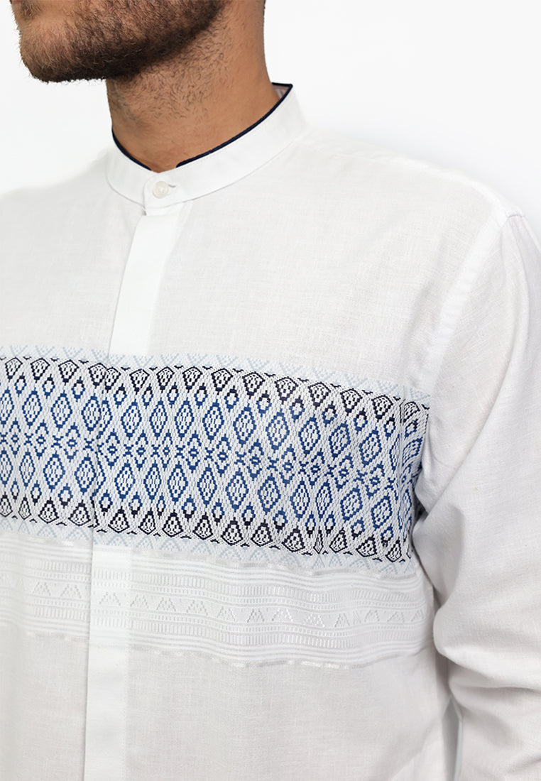 MOC Kemeja Koko Lengan Panjang Pria LUVANZA - WHITE
