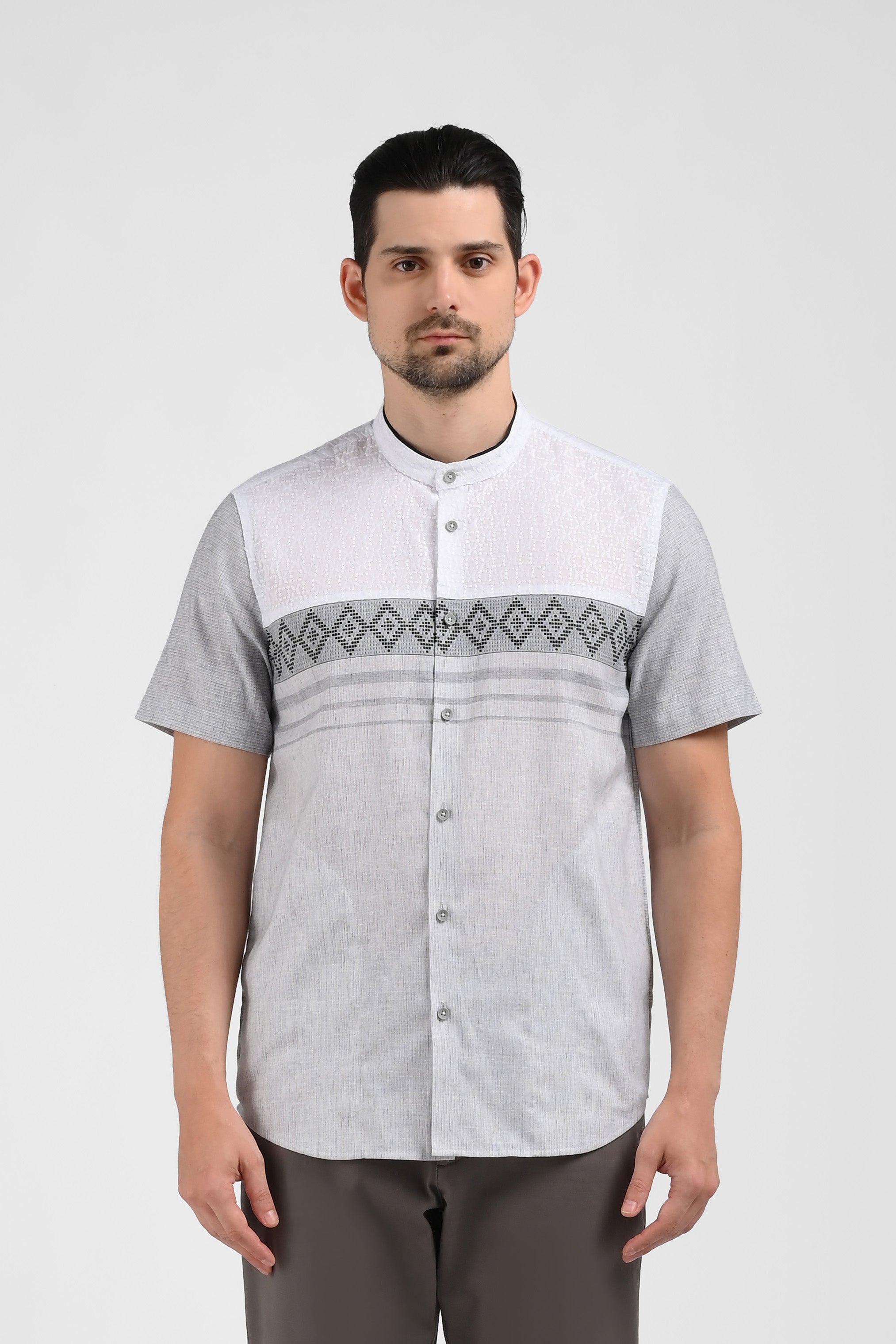 MOC Kemeja Koko Lengan Pendek Pria TRISTAN-GREY