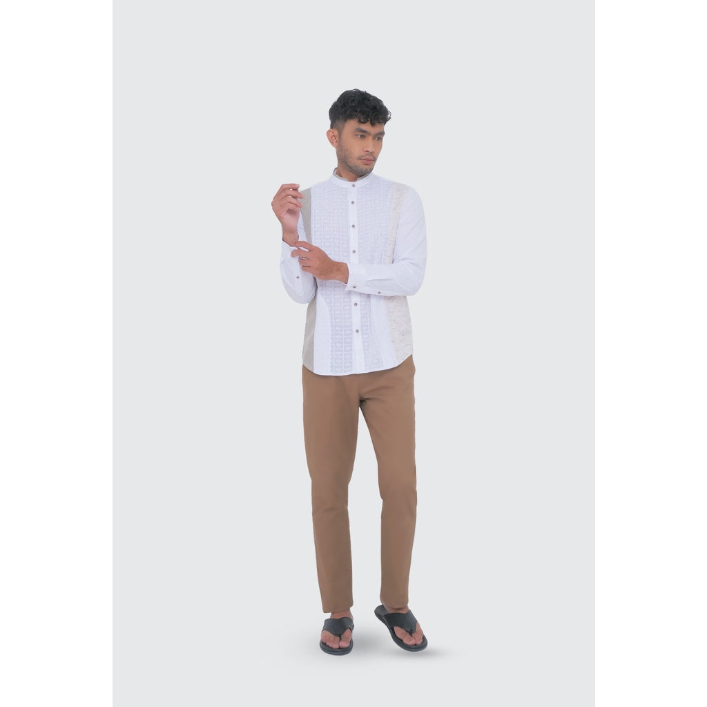 MOC Kemeja Koko Lengan Panjang Pria ALPHARO - WHITE