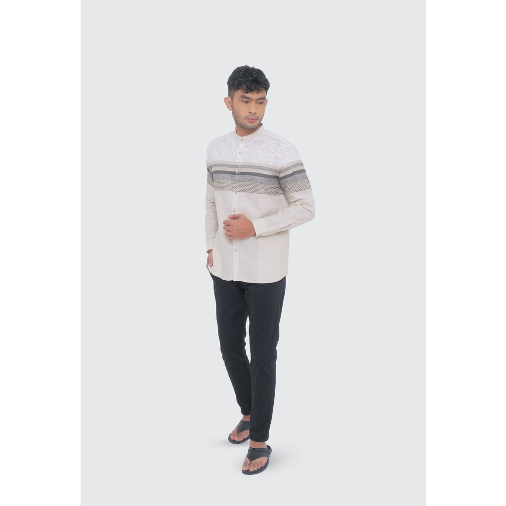 MOC Kemeja Koko Lengan Panjang Pria CHOBAIN - KHAKI