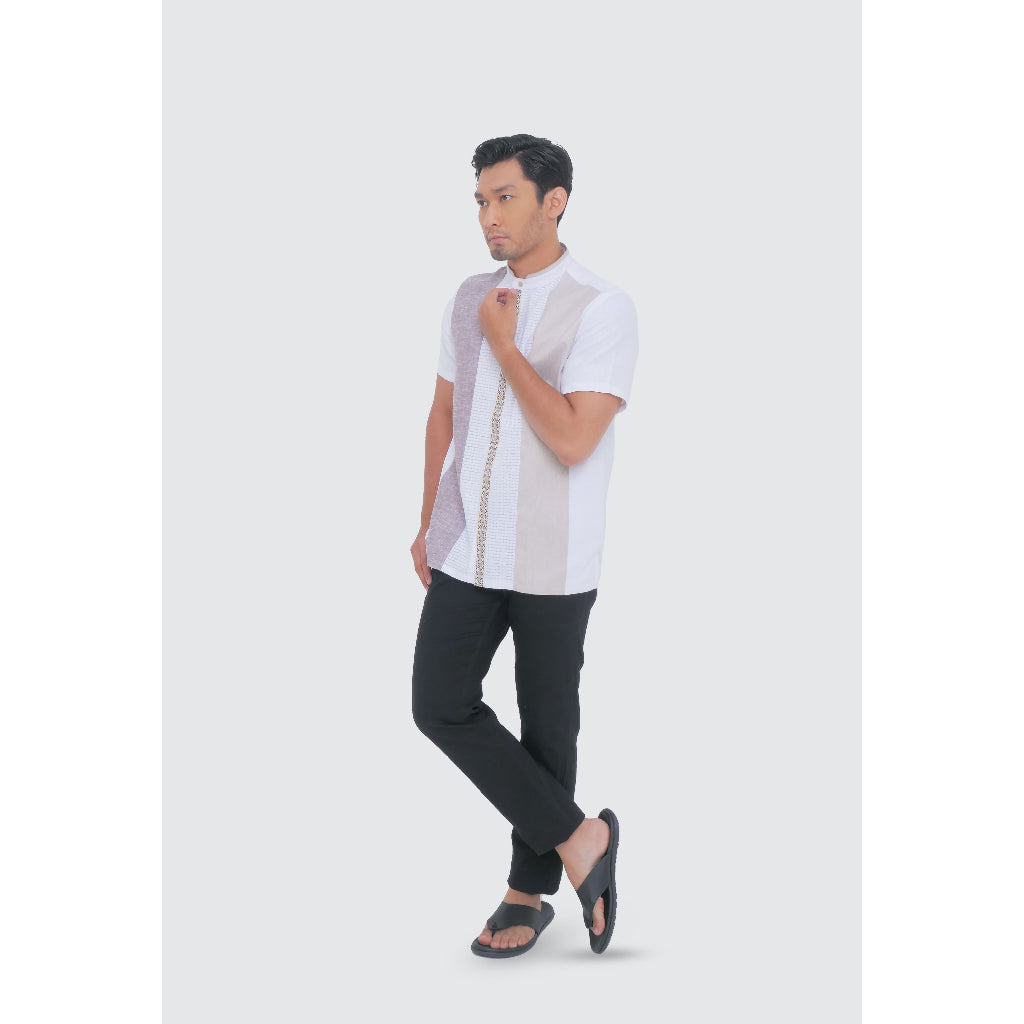 MOC Kemeja Koko Lengan Pendek Pria FARGHAN - WHITE