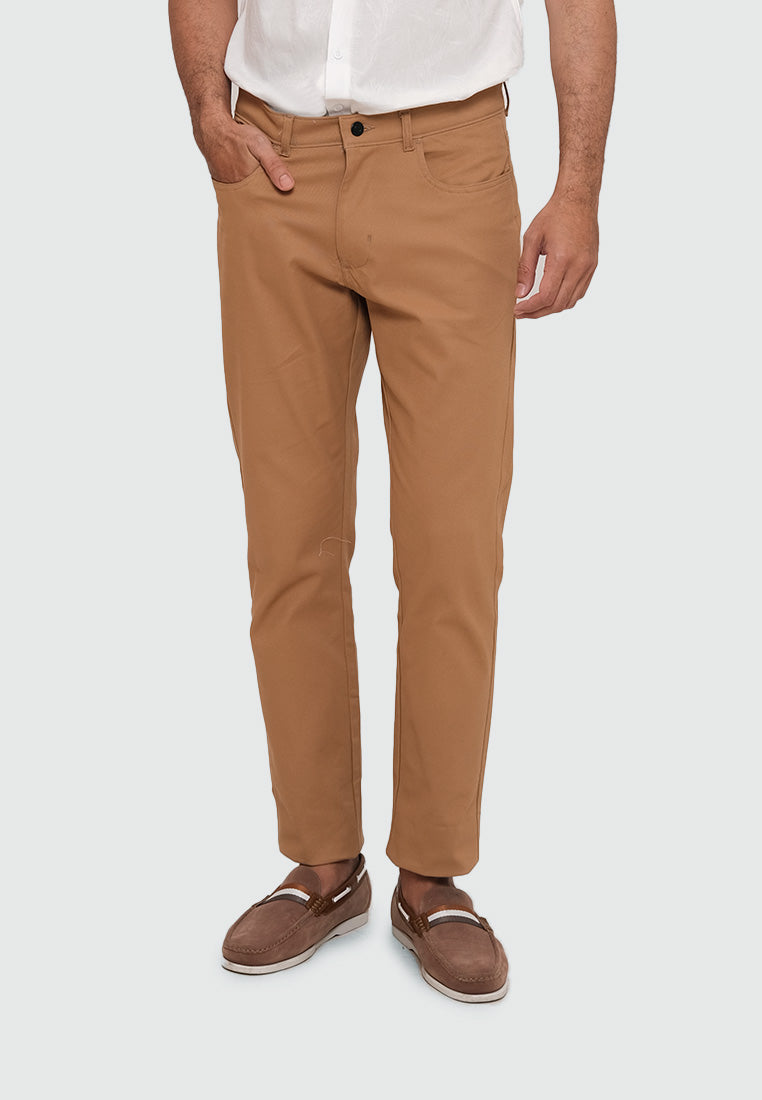 MOC Celana Panjang Chinos Pria Slim Fit HOVE-CAMEL