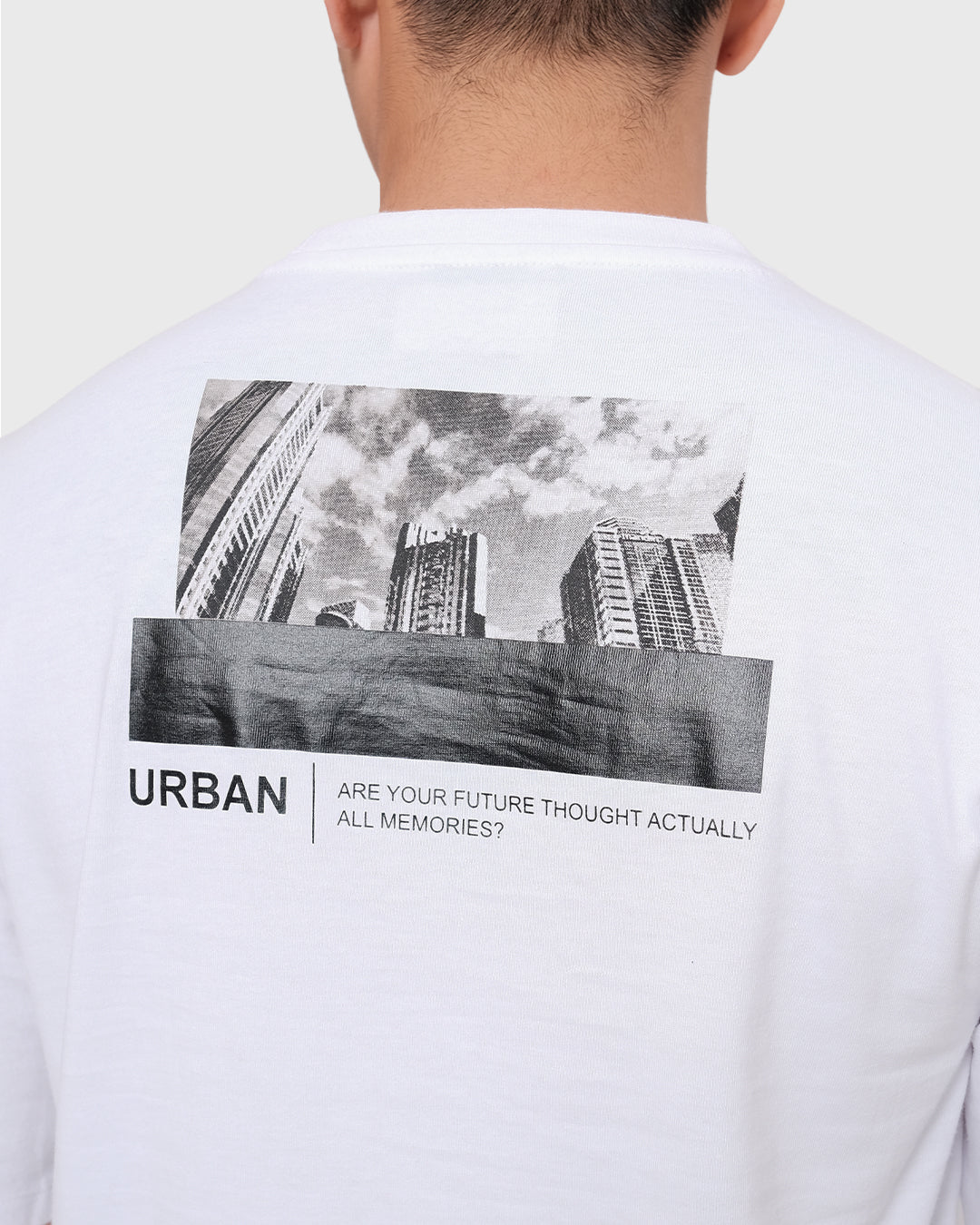 MOC Kaos Lengan Pendek Pria GILBERT - WHITE